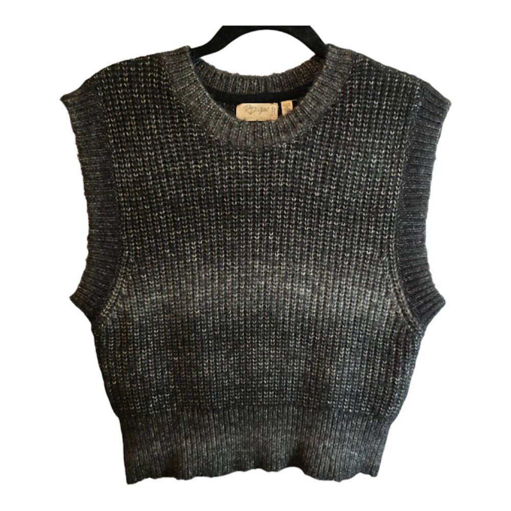 RD STYLE CONSCIOUS VEST BLACK GREY SOFT CROPPED LAYERING PIECE PREPPY SMALL